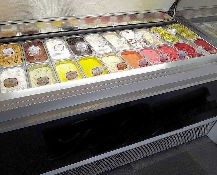 EXPOSITOR DE GELADOS