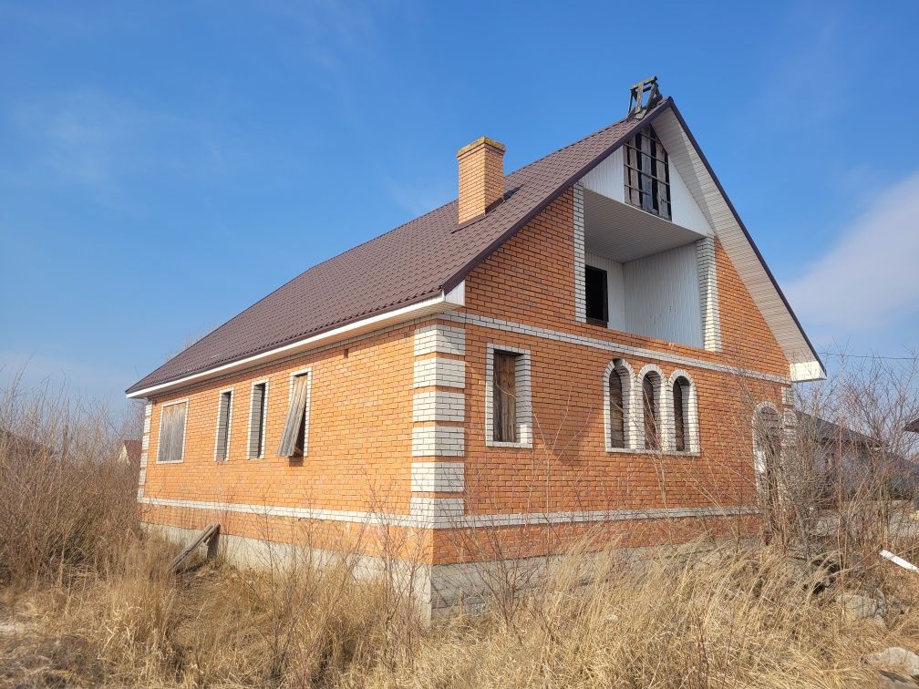Будинок-коробка в р-ні вул.Відродження