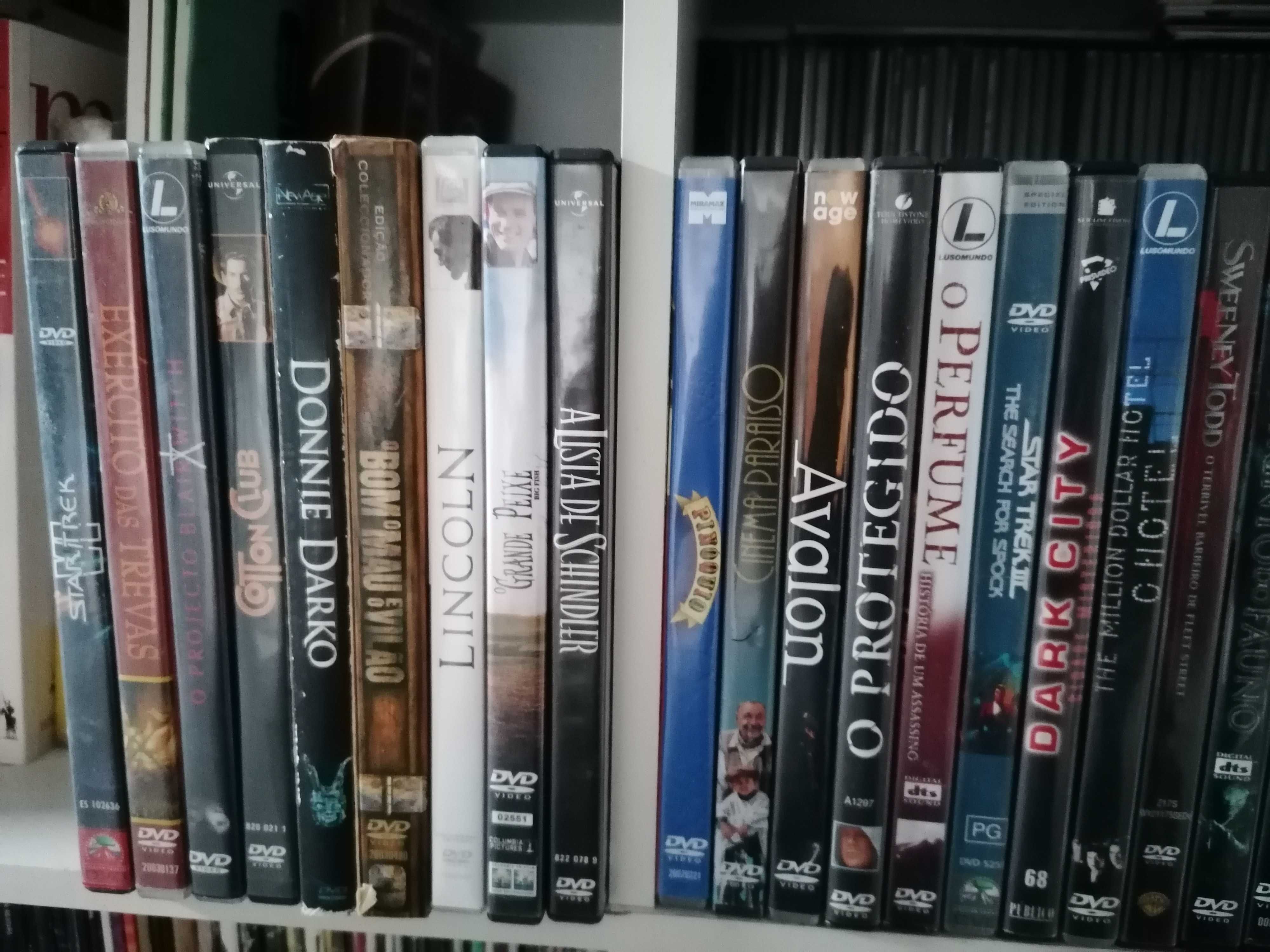 Vendo diversos DVD's em bom estado