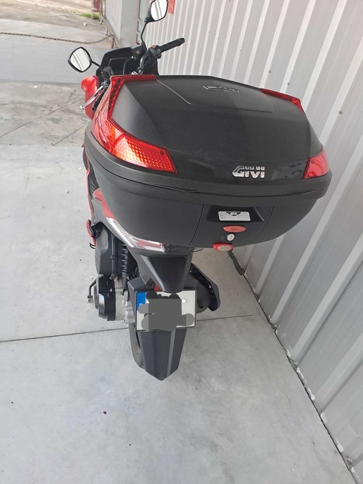 Sym jetx 125 com poucos km