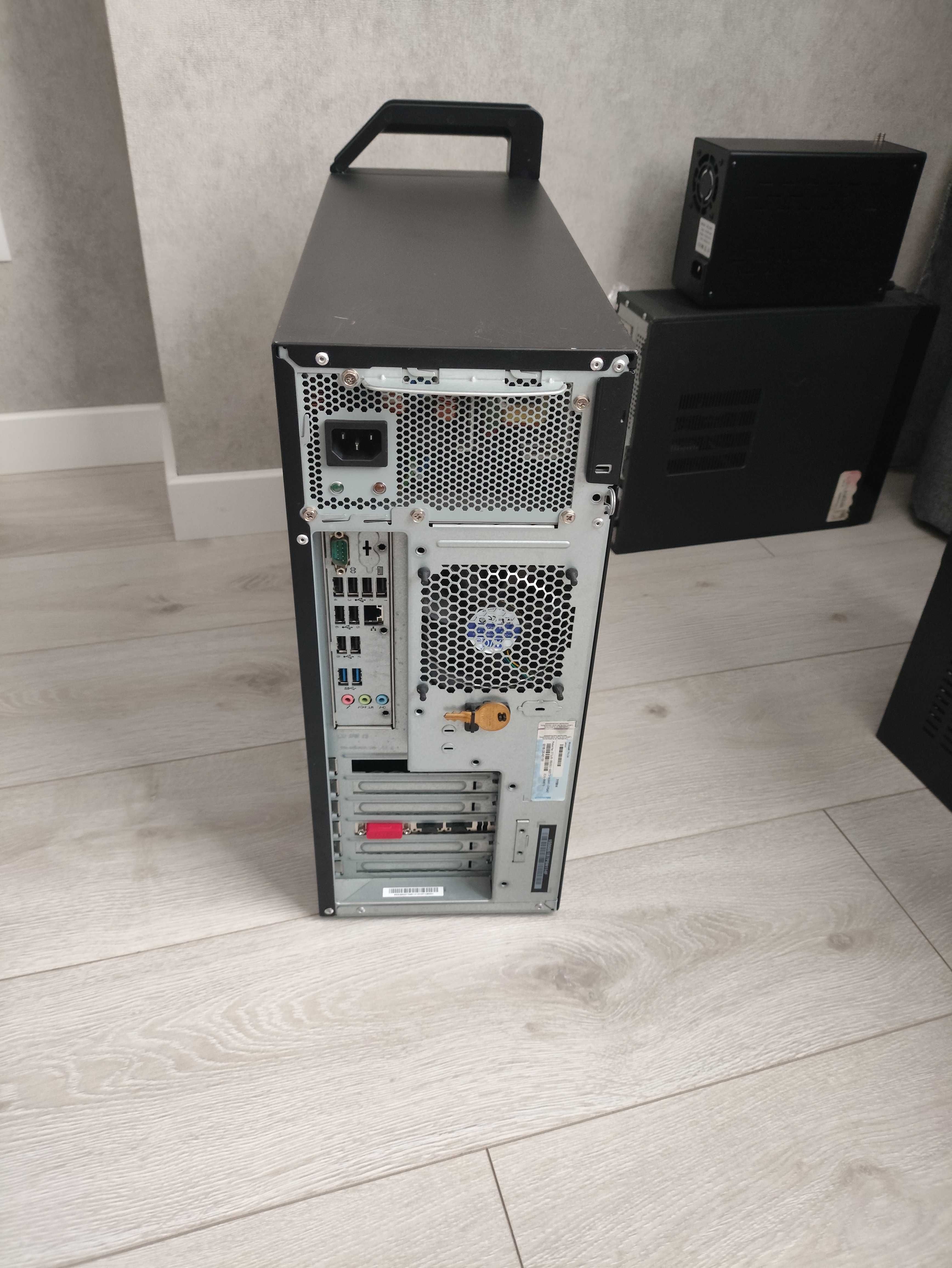 ПК Робоча станція Сервер Lenovo S30/ Xeon E5-2690/ 32Гб/ Quadro 4000