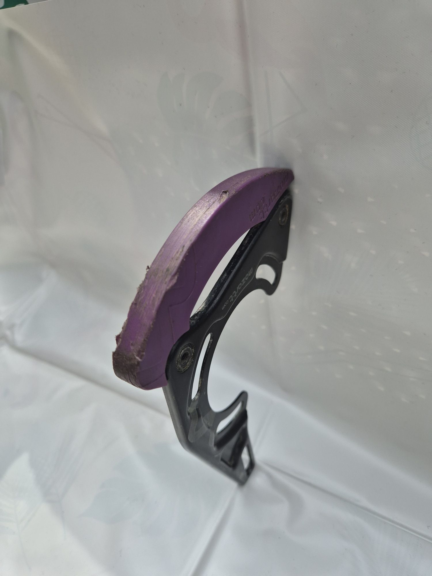 Mozartt napinacz łańcucha HXR steel fioletowy