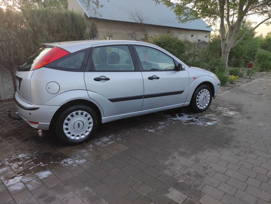 Ford Focus MK1 1.6 benzyna 2004r.