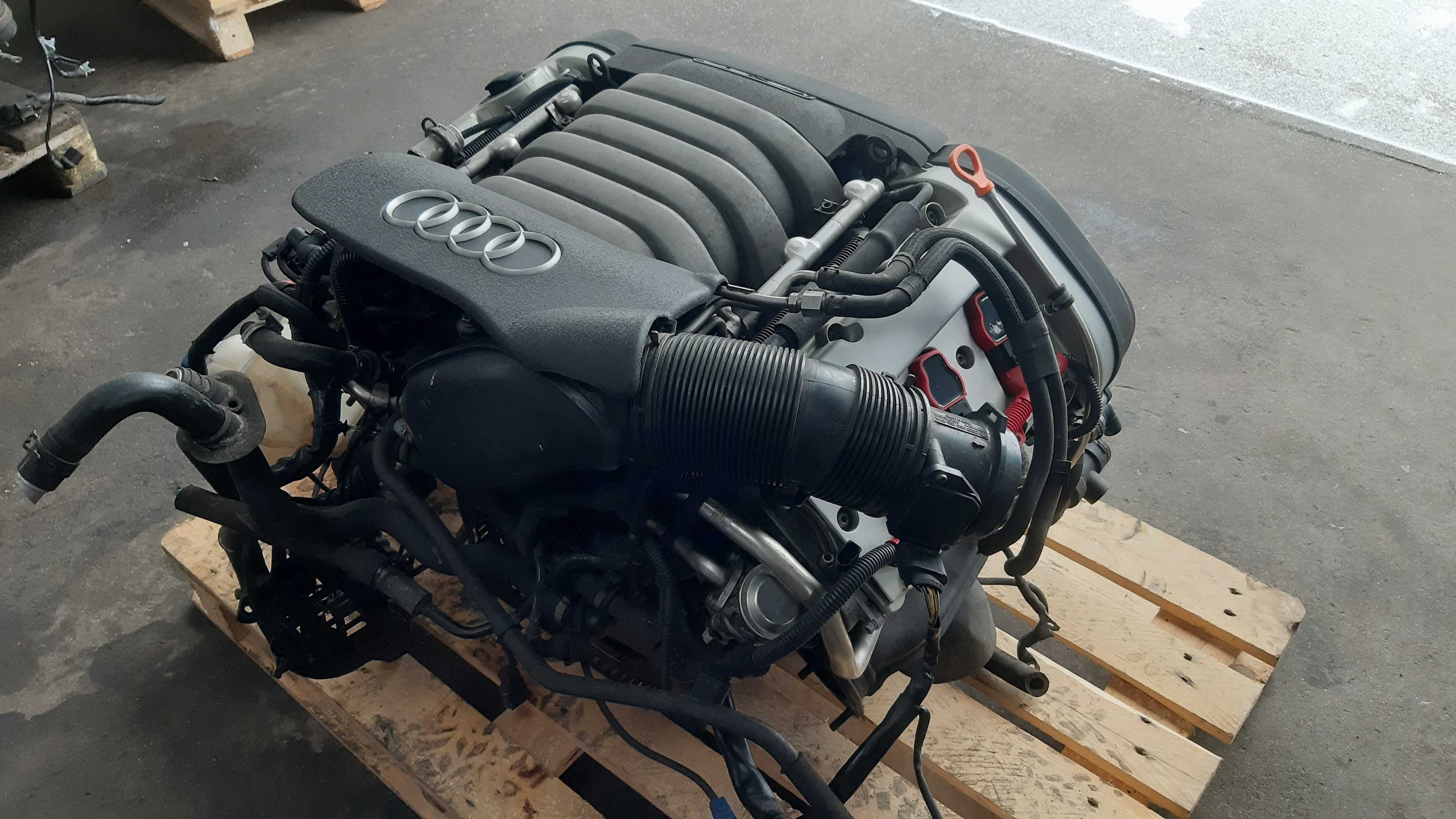 Kompletny silnik z osprzętem AUDI A4 B6 A6 C5 3.0 V6 benzyna ASN 220KM