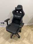 Fotel gamingowy MSI jak nowy