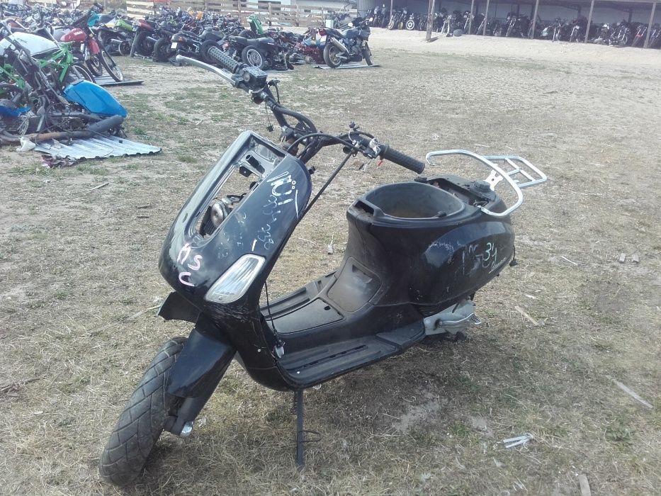 Piaggio vespa lx50 lx 50 s silnik koło felga lampa amortyzator części