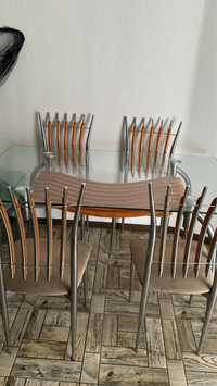 Скляний стіл разом з кріслами