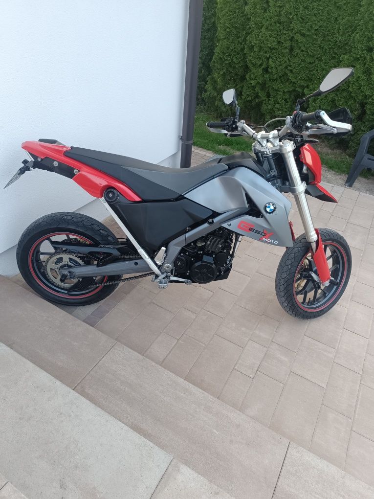 BMW g650xmoto KTM 690