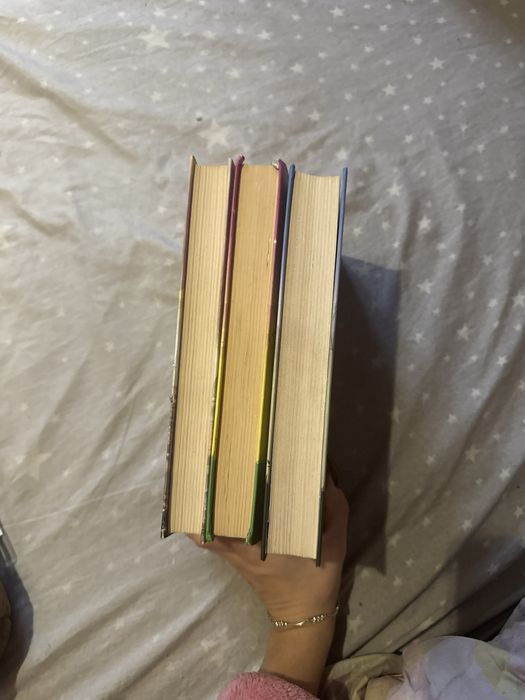 Комплект художніх книг