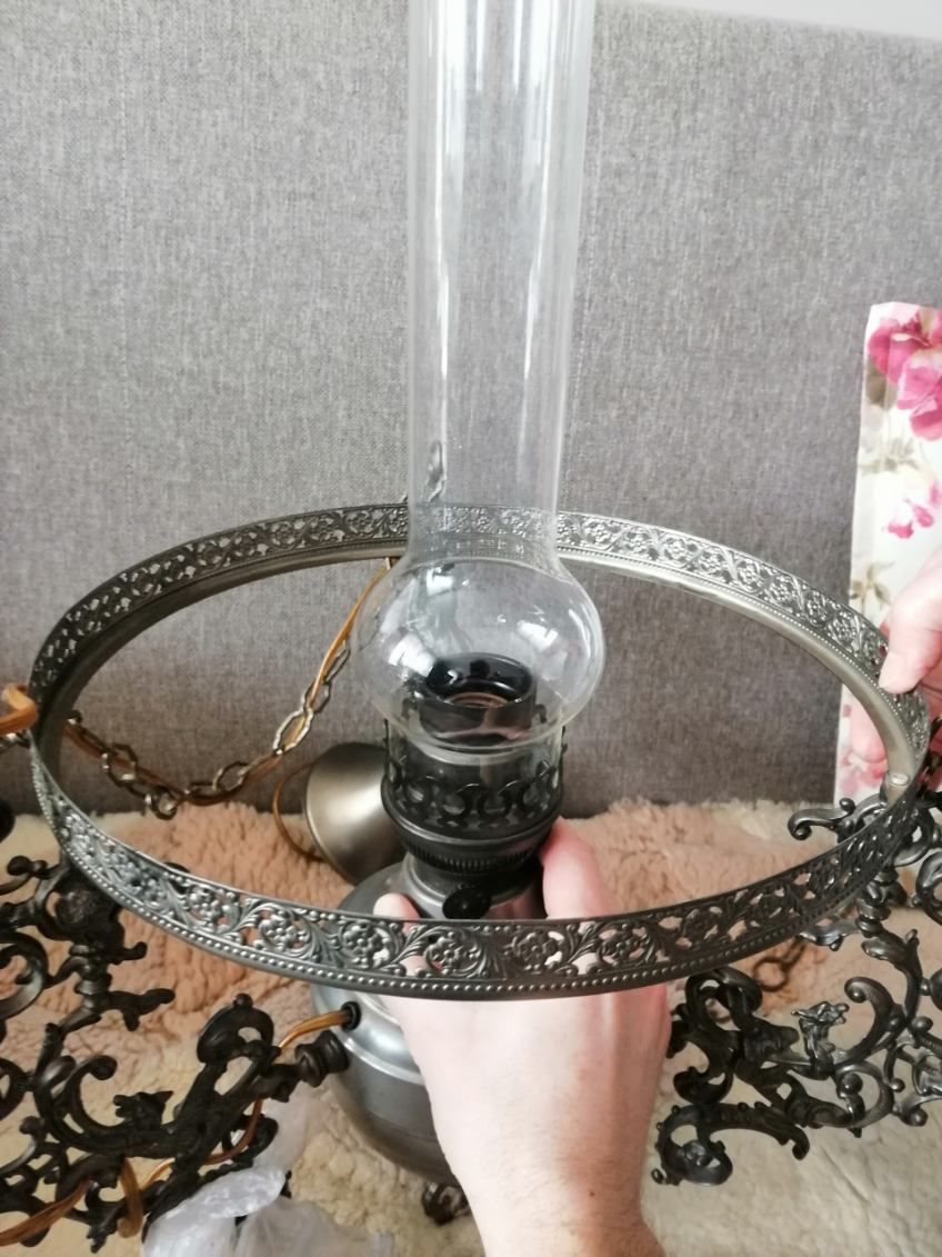 Stylowa lampa wisząca okazała, zadbana