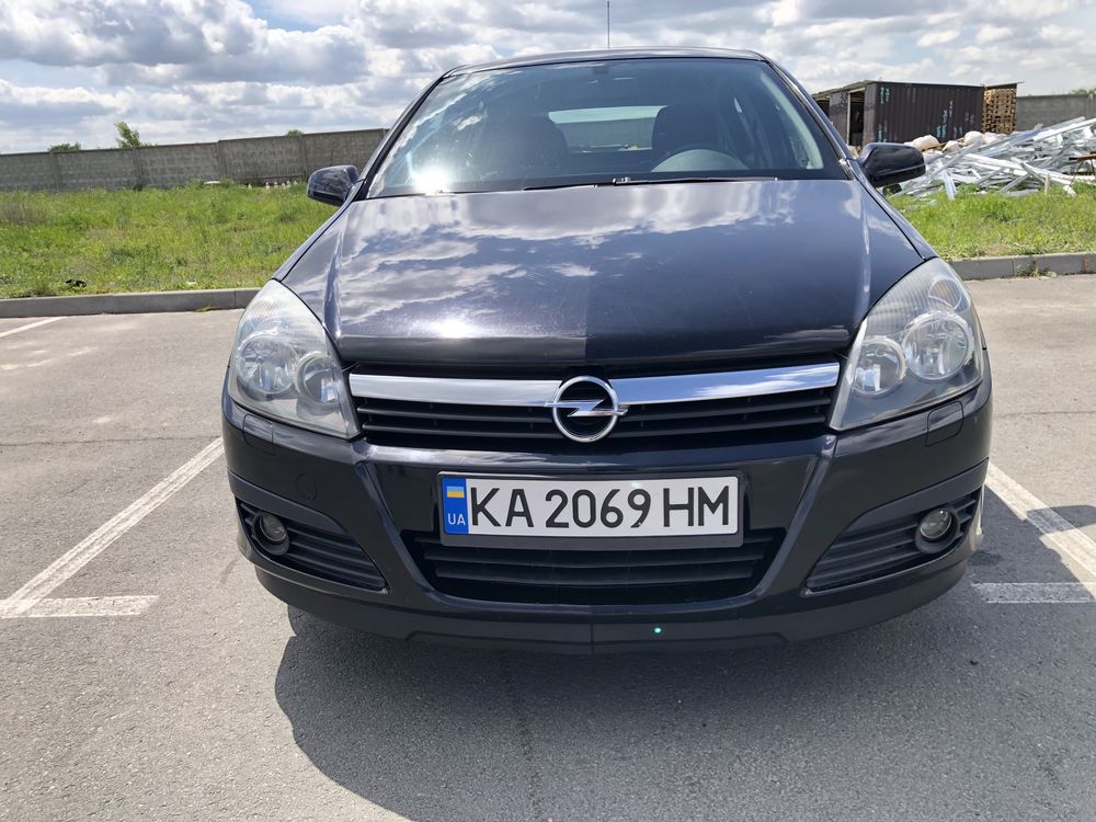 Opel Astra H 1.6 мкпп