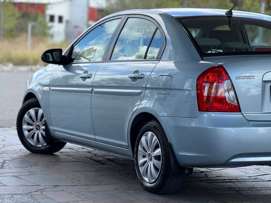 Hyundai Accent 1.6 Автомат