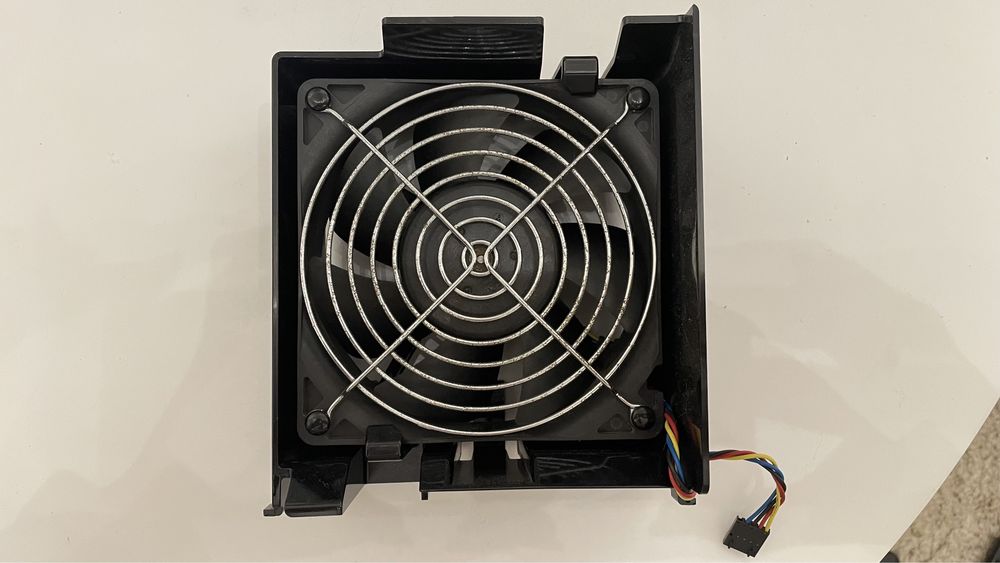 Cooler Nidec Beta V TA450DC 12V (120*38mm)