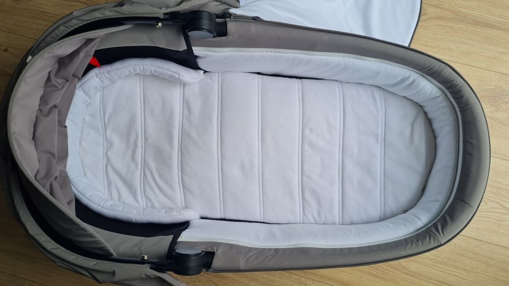 Gondola cybex priam 4.0, gwarancja + adaptery + prześcieradła