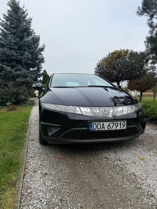 Honda Civic Honda Civic VIII 1.4 i-VTEC • 6 biegów • Bezwypadkowa • Zadbana • Klim