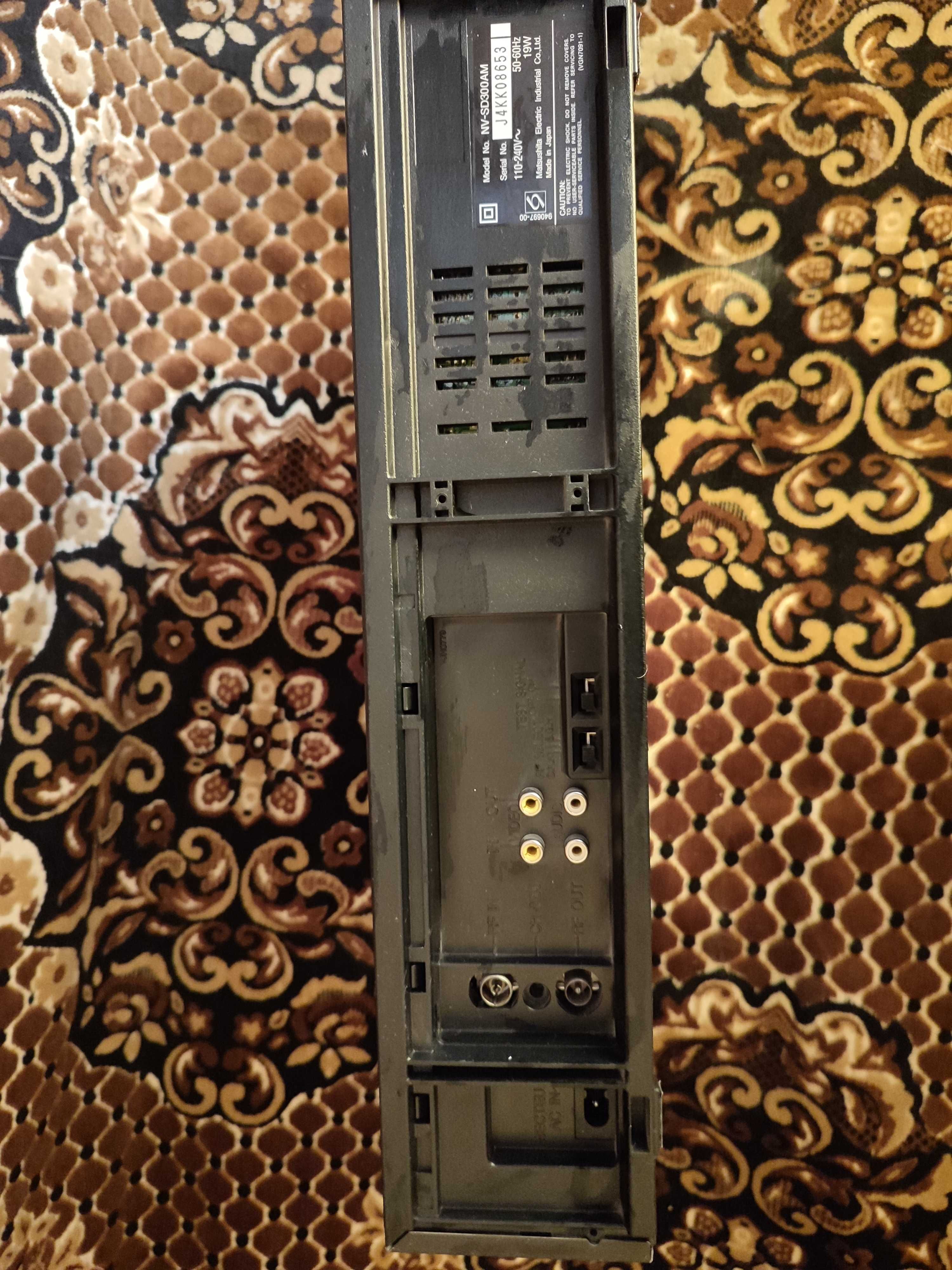 Відеомагнітофон Panasonic NV SD 300