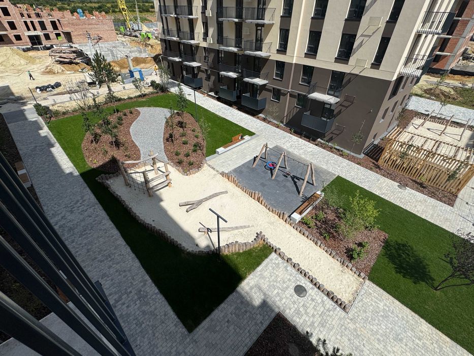 Продаж 1-кімнатної квартири 41кв.(Єоселя) м.Пустомити (9км.від Львова)