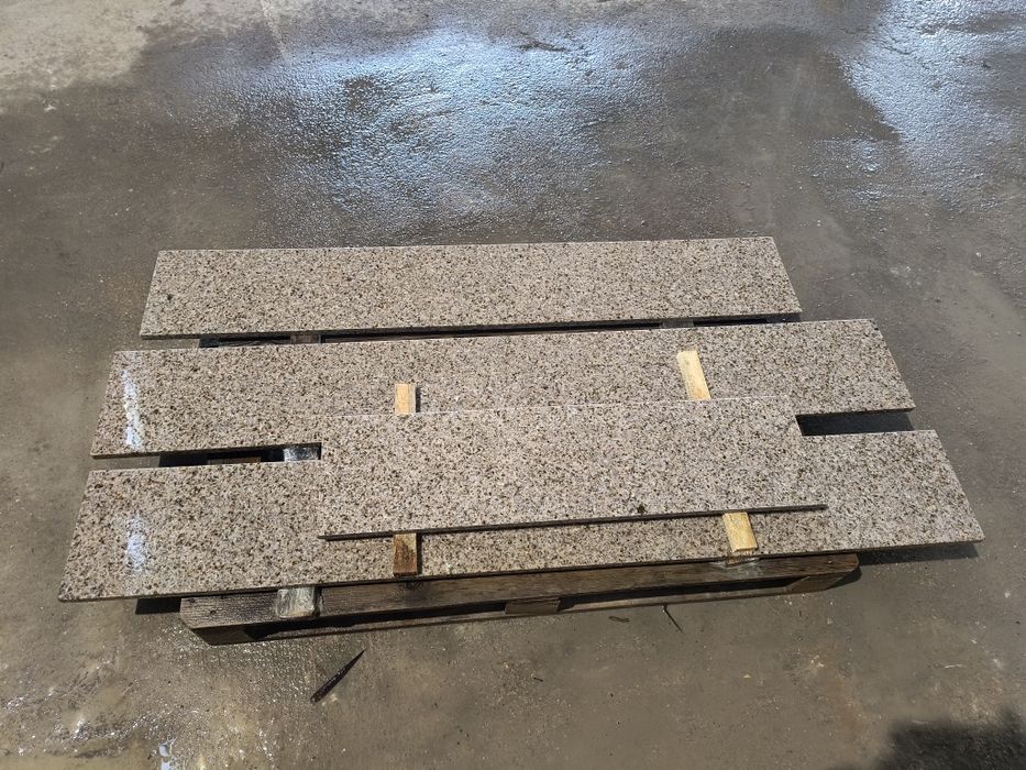 Parapety schody granitowe