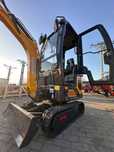 Kingway YANMAR eng YAMA H12K  NOWA KOPARKA YAMA H12K YANMAR Rozsuwane GĄSIENICE 117cm Ramię skrętne