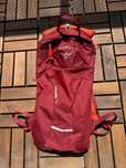 Plecak rowerowy Osprey Kitsuma 1.5 czerwony