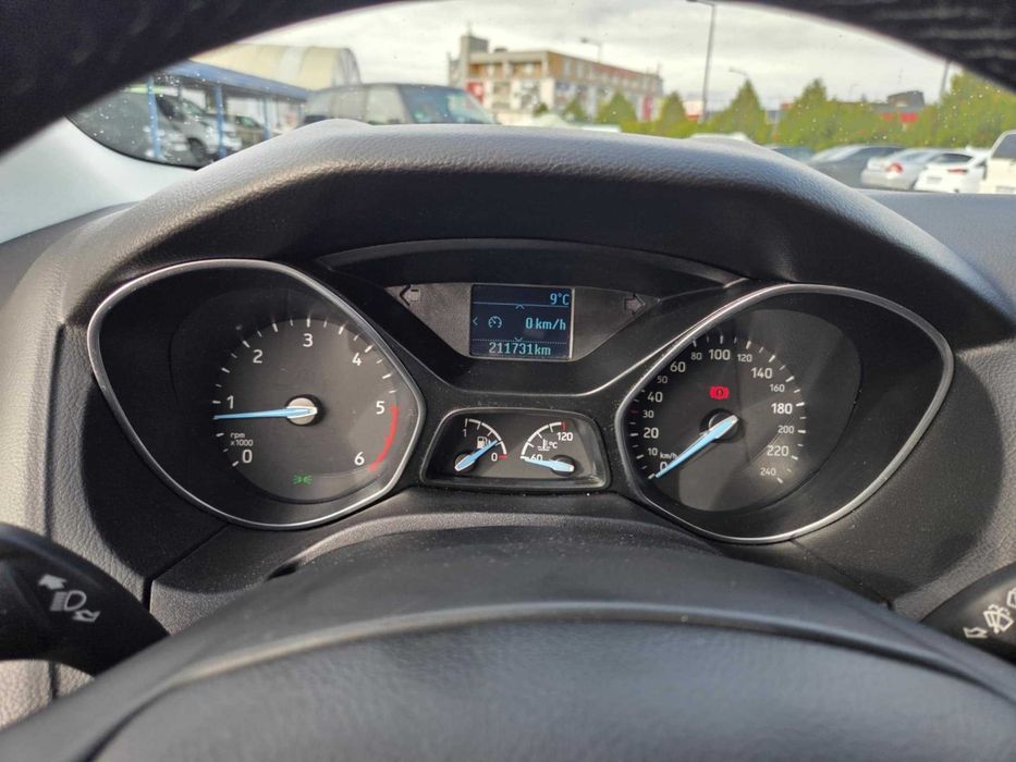 Ford Focus 2015r 1.6 TDCI Kombi  Super Stan po  serwisie Polski Salon