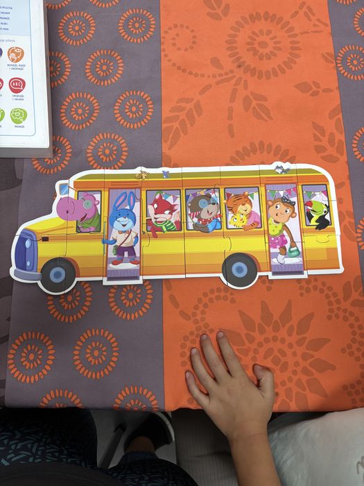 Puzzle autocarro