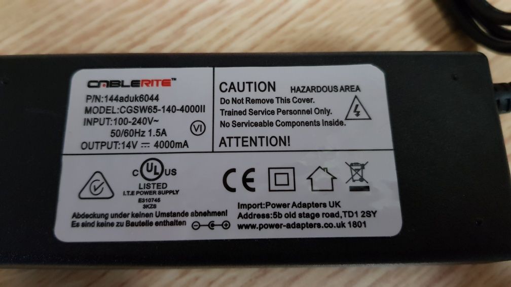 Adaptador para TV e monitores Samsung 14v 4A CNBLERITE - novo