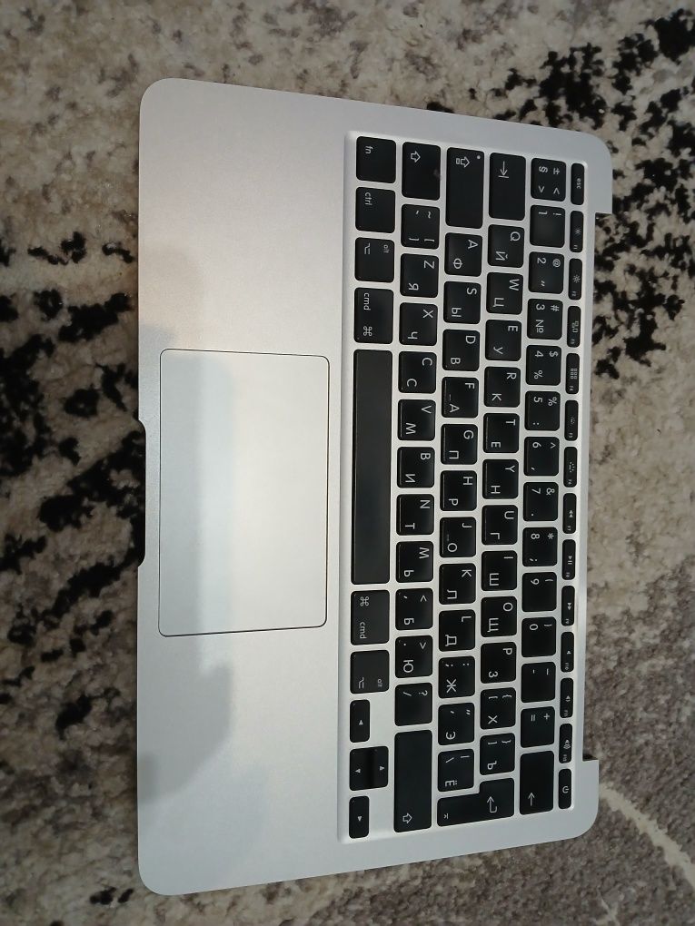 Корпус до macbooc air11 a1370