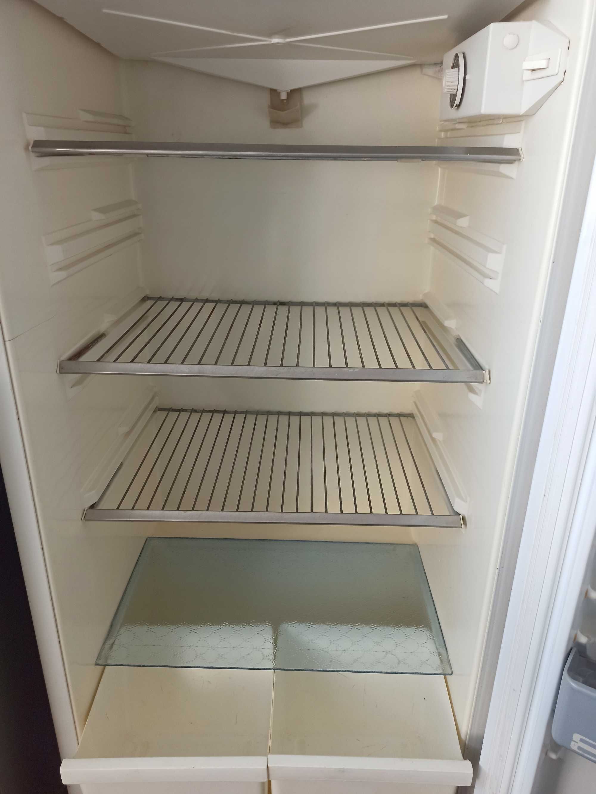 Однокамерный холодильник Минск-16 КШ-280, б/у, 2500, торг.