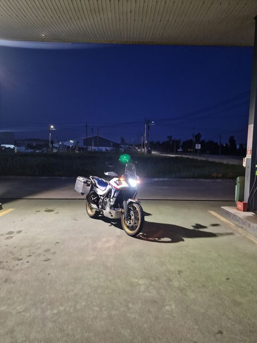 Honda Transalp xl750 (35kw full power)