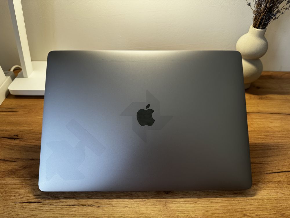 MacBook Pro 15 2019 i9 32Gb 512Gb Radeon Vega 20 4Gb