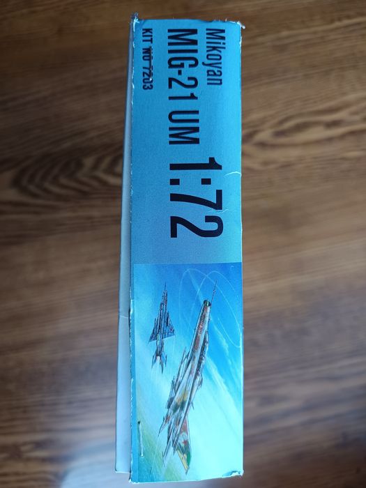 Сборная модель самолета МиГ-21, 1/72 масштаб