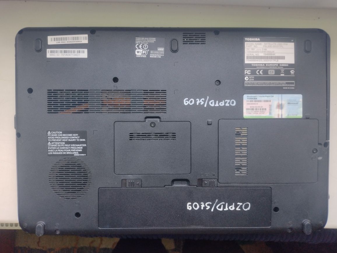 Ноутбук TOSHIBA L500-1FW