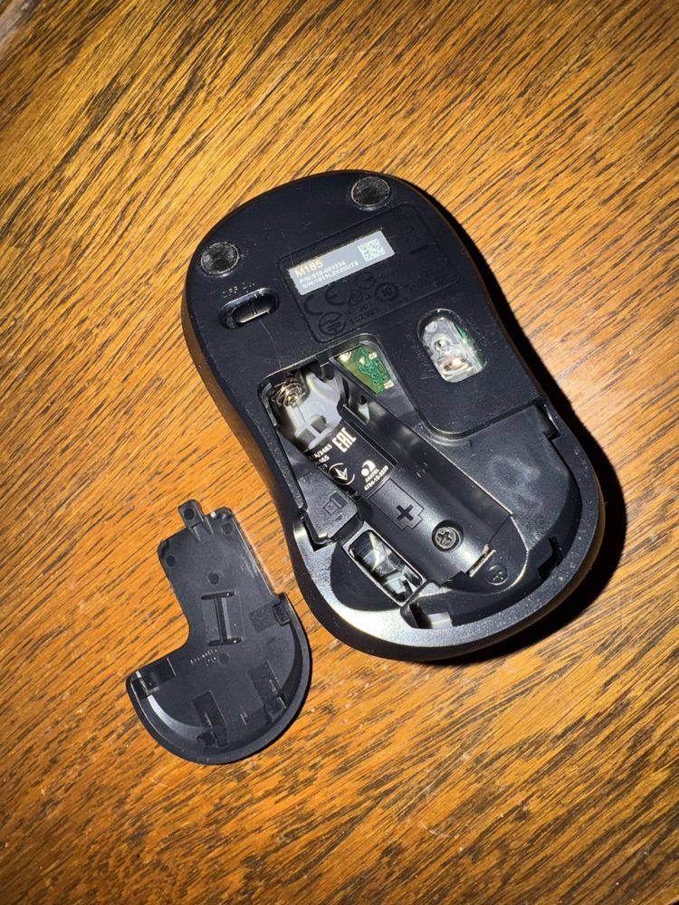 Mysz Logitech M185 – bez odbiornika Logitech Nano Receiver