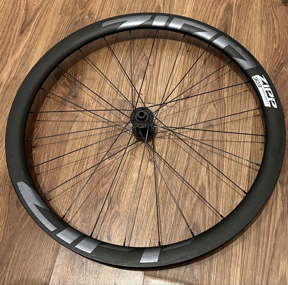 Zipp 303 Firecrest CL Disc Tubeless Zestaw kót szosowych