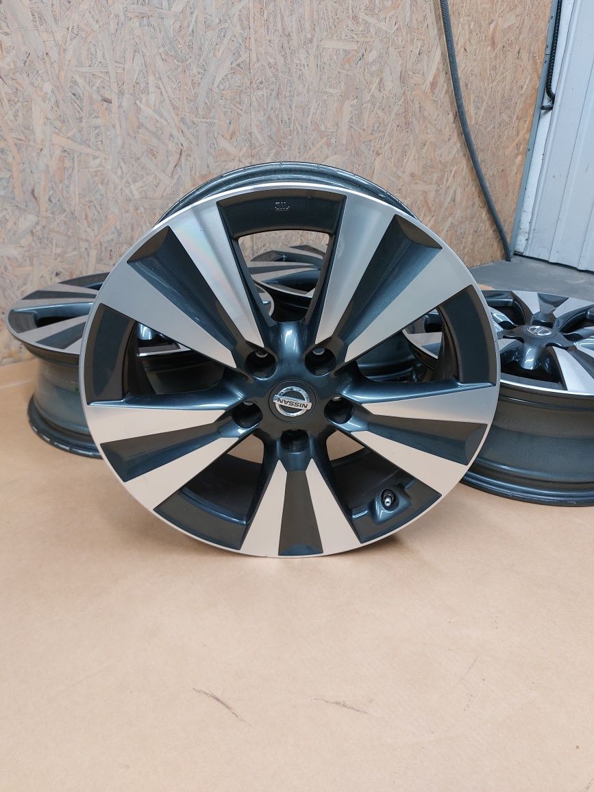 Felgi Nissan 17 5x114.3  leaf  pulsar