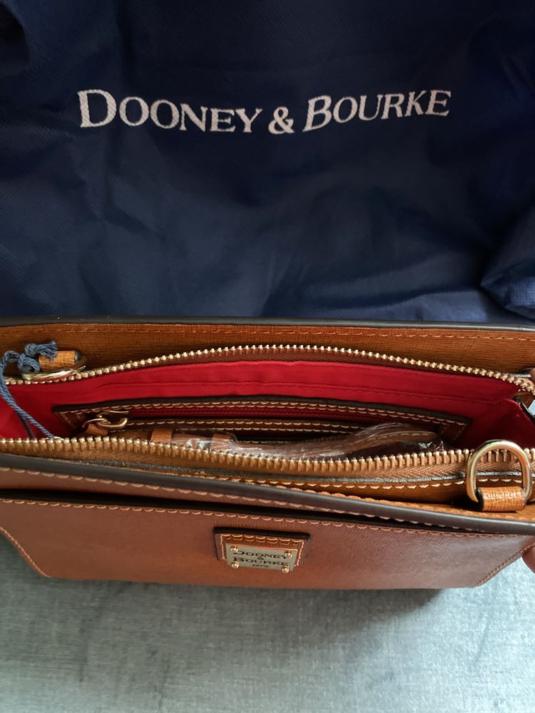 Сумка Кросбоді Saffiano Dooney&Bourke