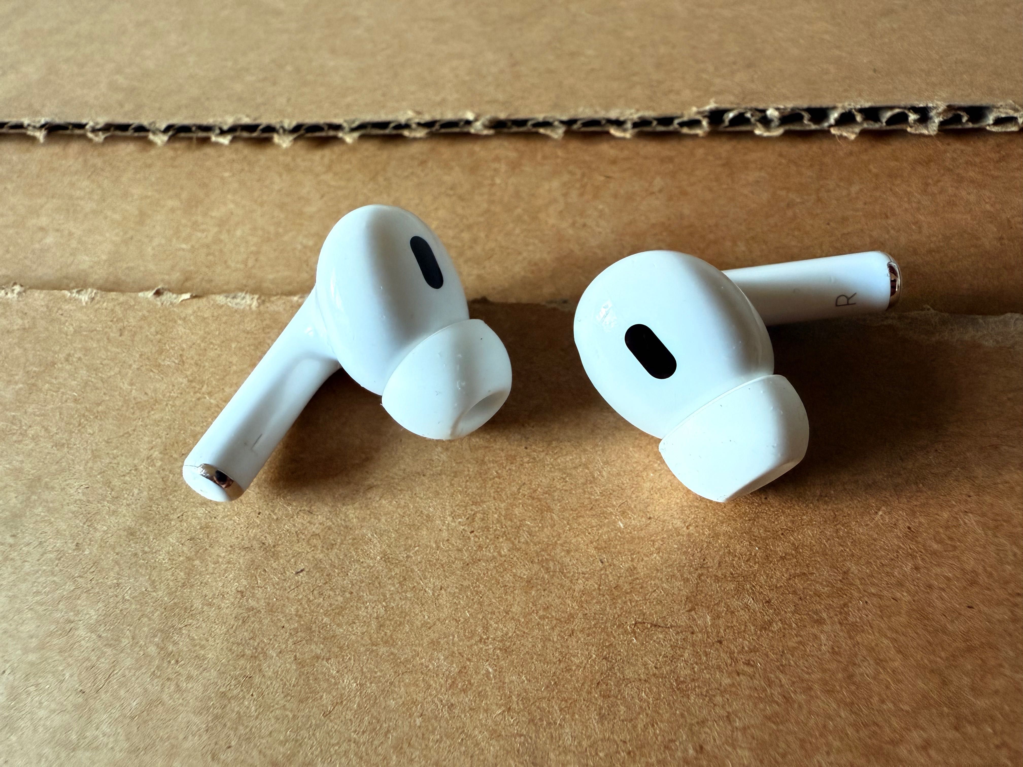 Oryginalna prawa lewa słuchawka AirPods Pro 2 Lightning Apple a2699