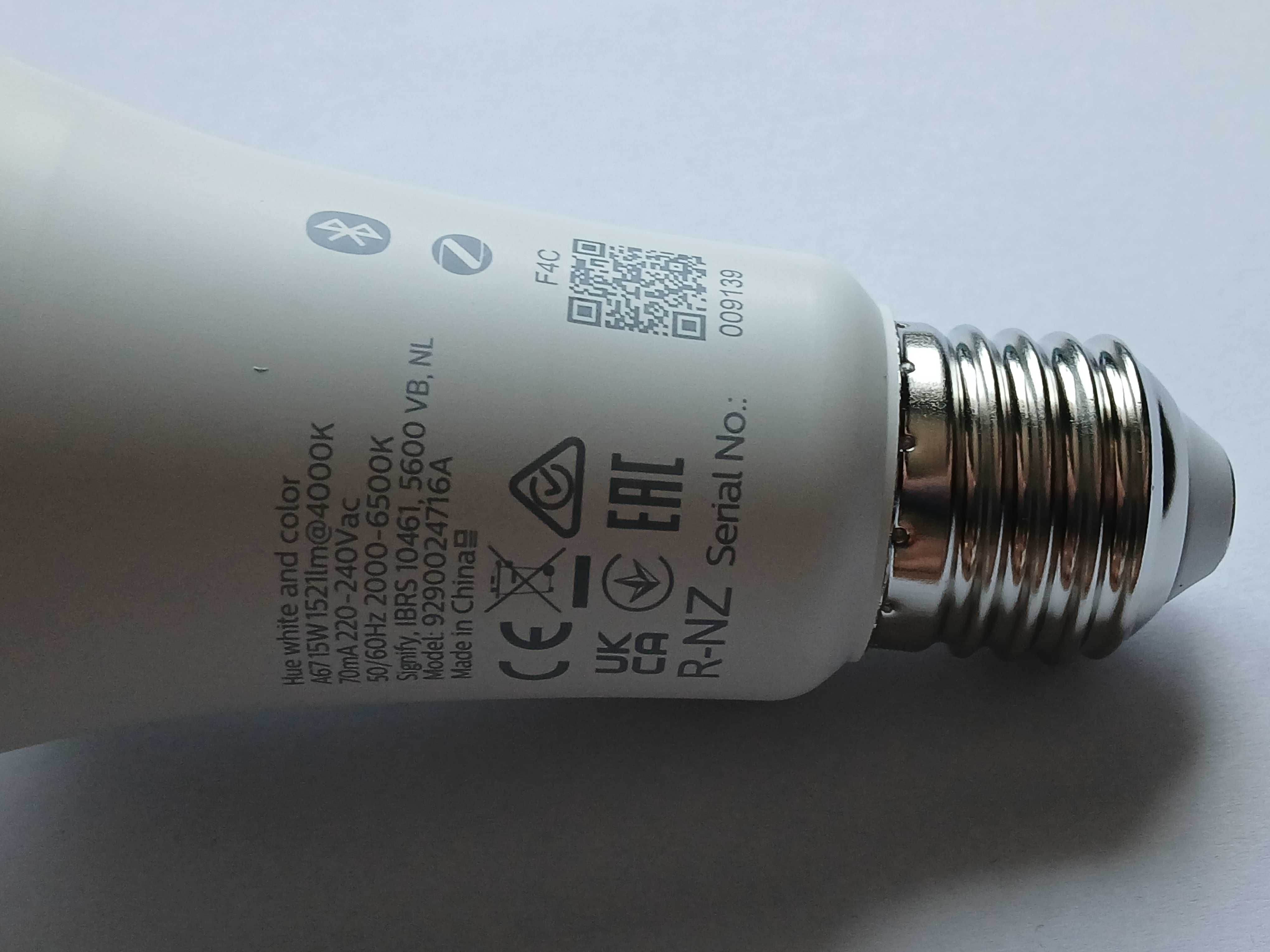 Żarówka PHILIPS HUE White and color ambiance E27 1600lm*bez pudelka