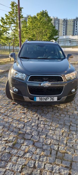 Chevrolet Captiva 2.2 • 7 Lugares • 2013
