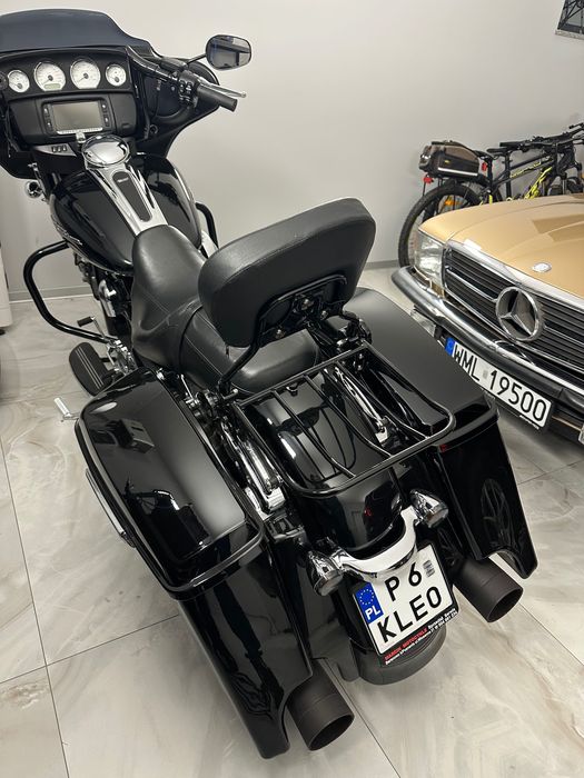 Harley Davidson Oparcie sissybar bagażnik Touring 09-24 czarne