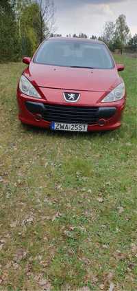 Sprzedam auto marki peugeot