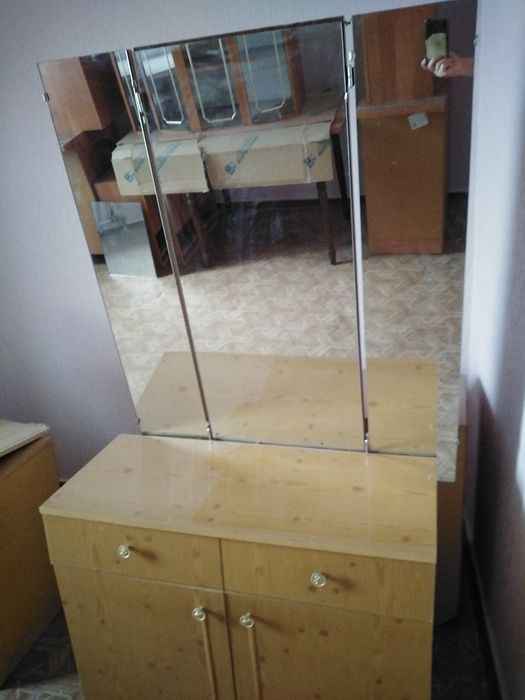 Новое Зеркало - трильяж