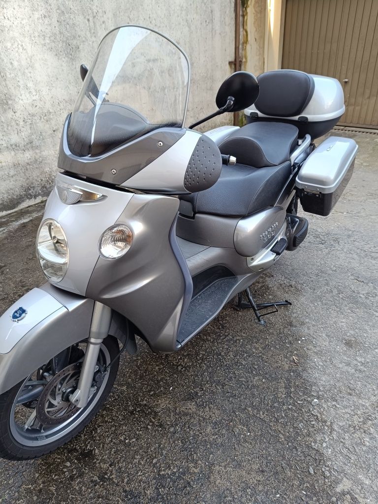 Mota scooter Aprilia scarabeo 500 cc