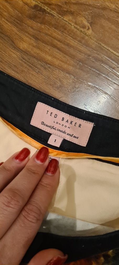 Обалденные штаны Ted Baker