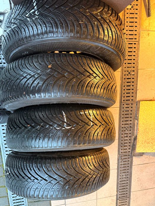 Koła zimowe 195/65 R15, 5x110 z kołpakami