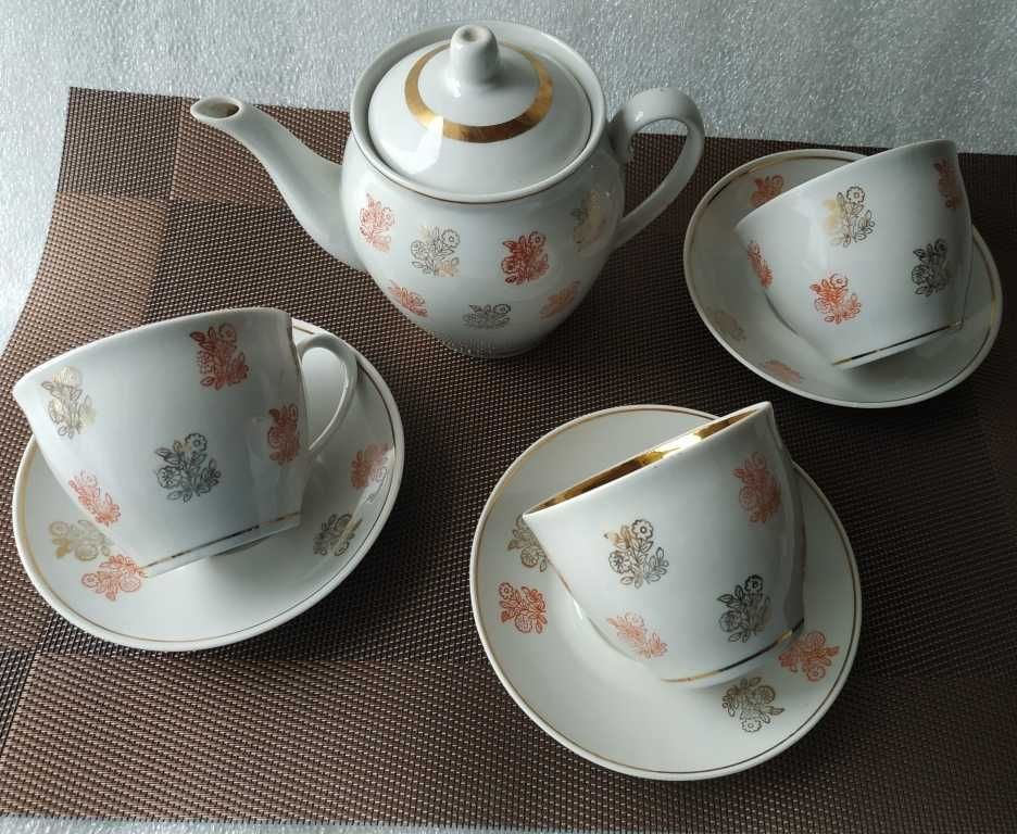 Чайный сервиз Полонное. Фарфор. Винтаж