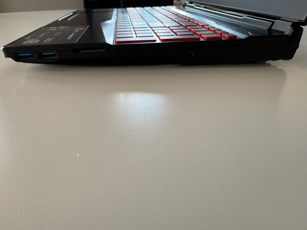 Laptop msi gl65 leopard