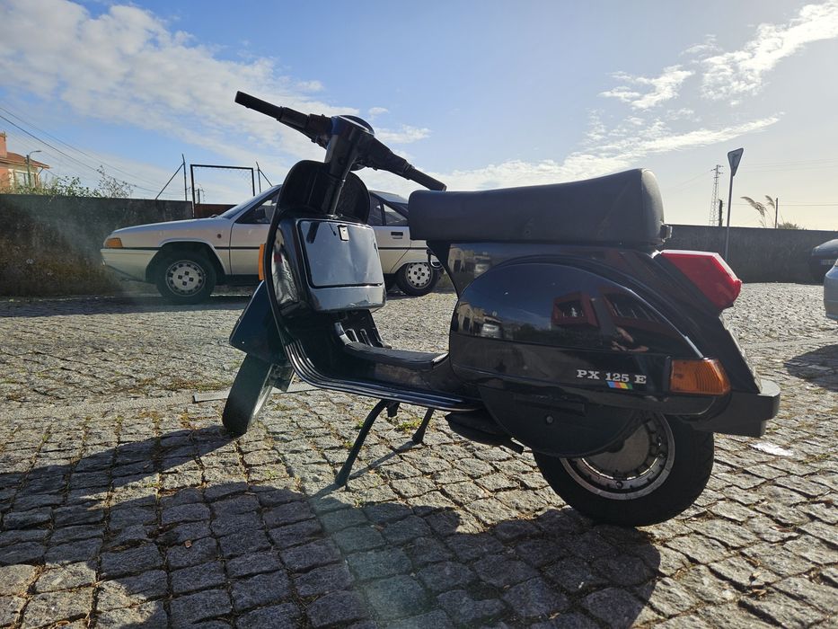 Vespa Piaggio PX125E