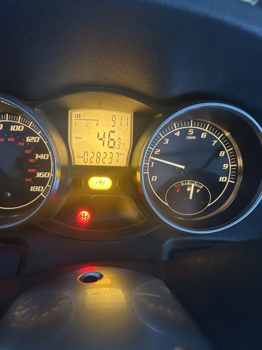 Piaggio mp 400 ie